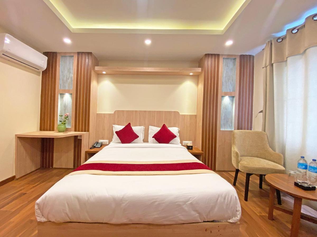 Hotel Nilakantha Pvt. Ltd 加德满都 外观 照片