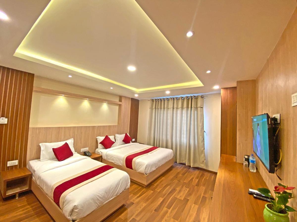 Hotel Nilakantha Pvt. Ltd 加德满都 外观 照片