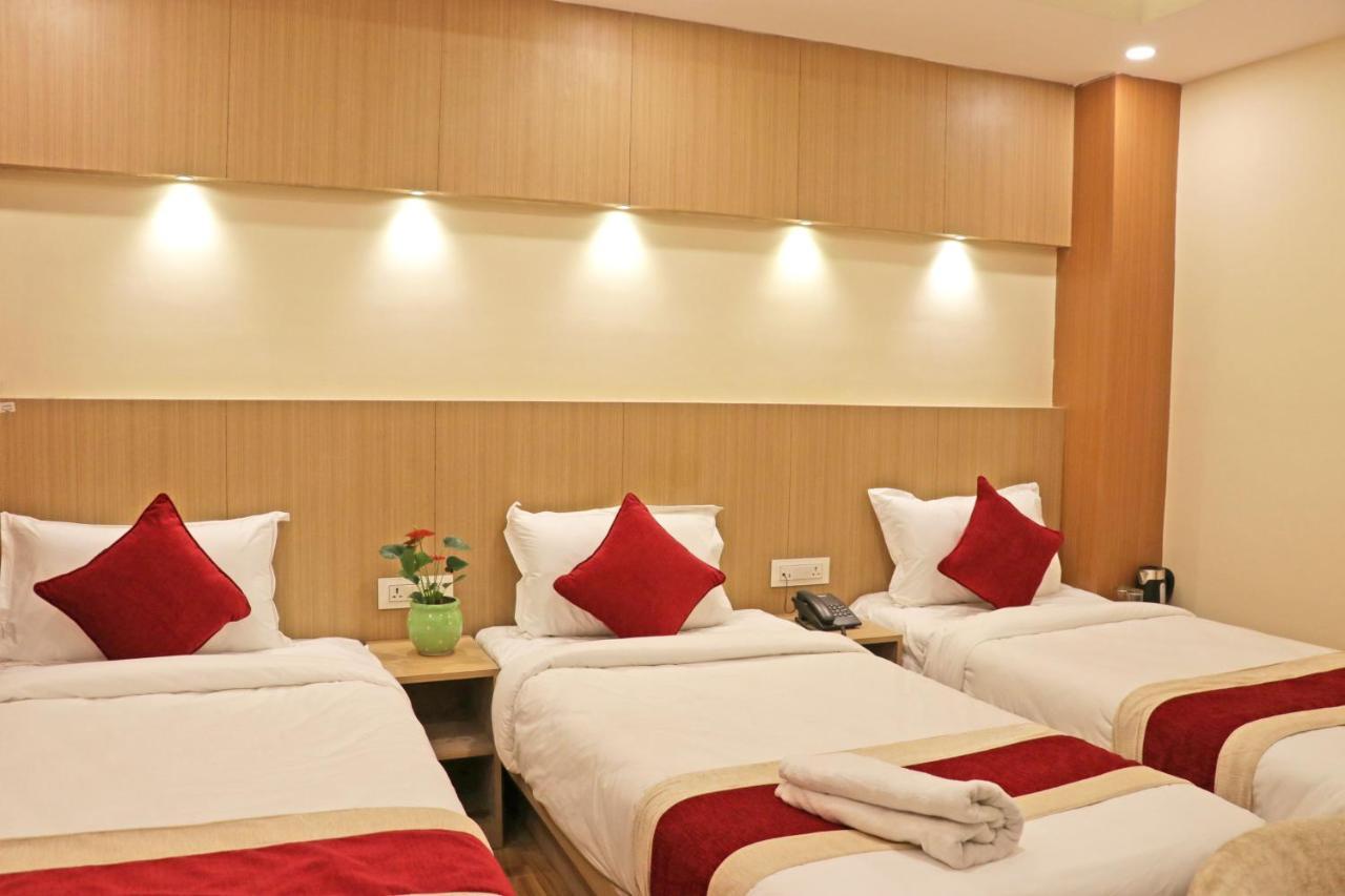 Hotel Nilakantha Pvt. Ltd 加德满都 外观 照片