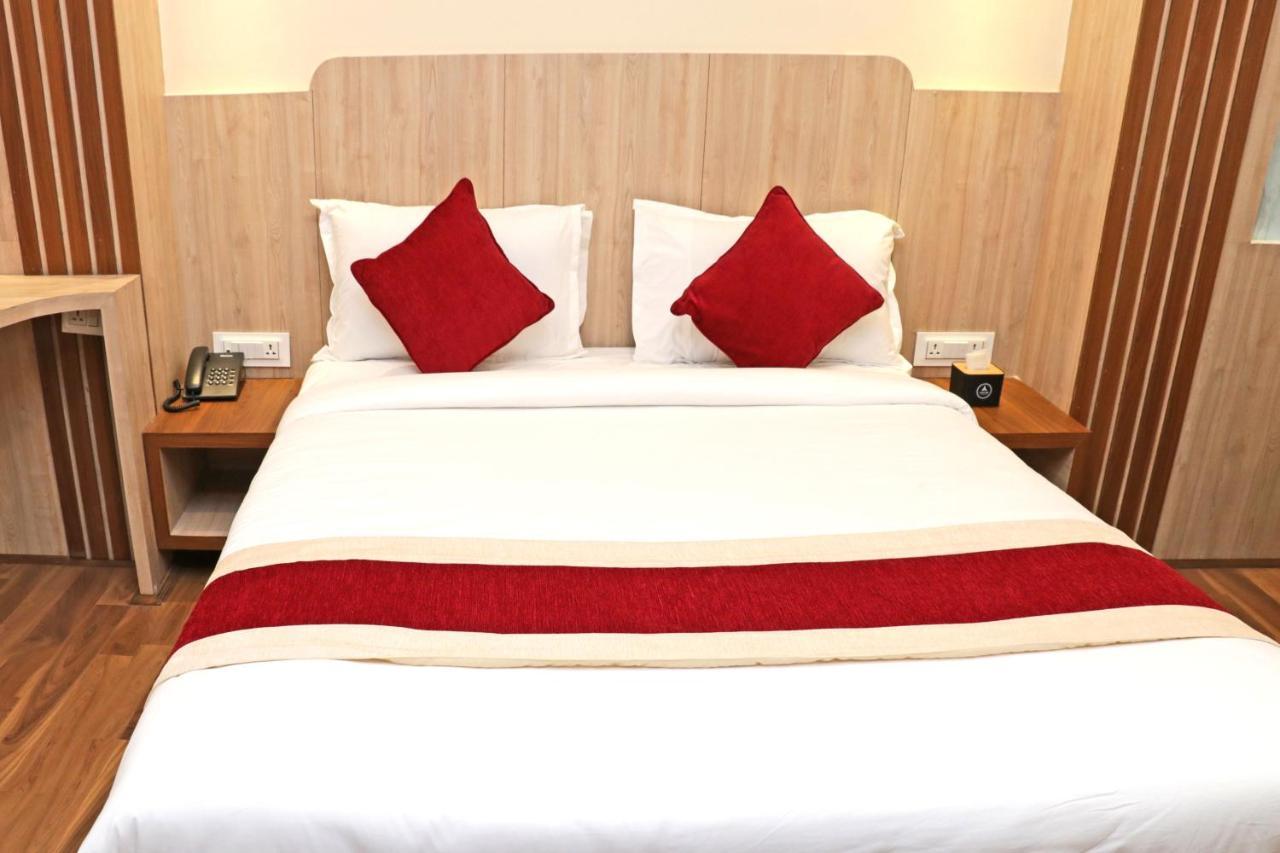 Hotel Nilakantha Pvt. Ltd 加德满都 外观 照片