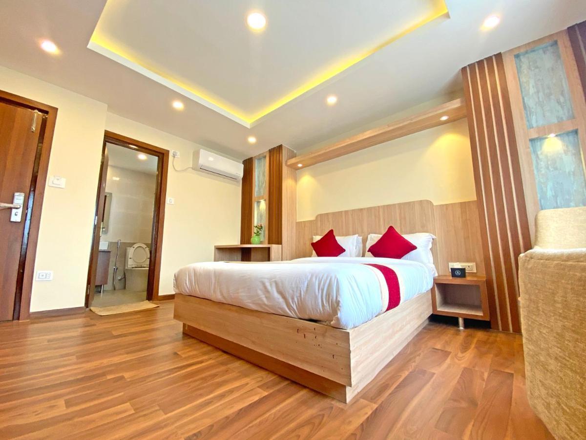 Hotel Nilakantha Pvt. Ltd 加德满都 外观 照片